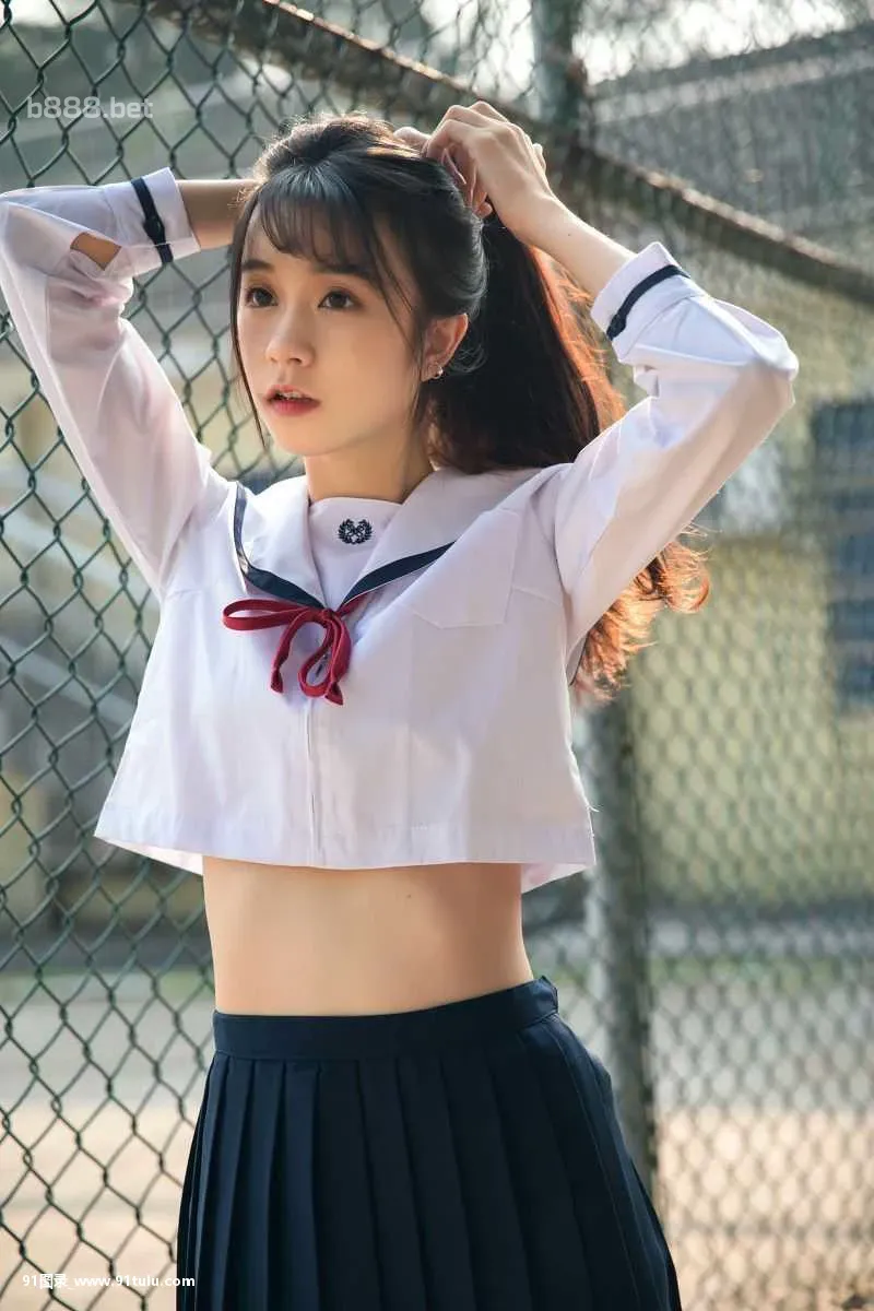 做一个温暖的女子 [9P][マリウス葉 母 写真]