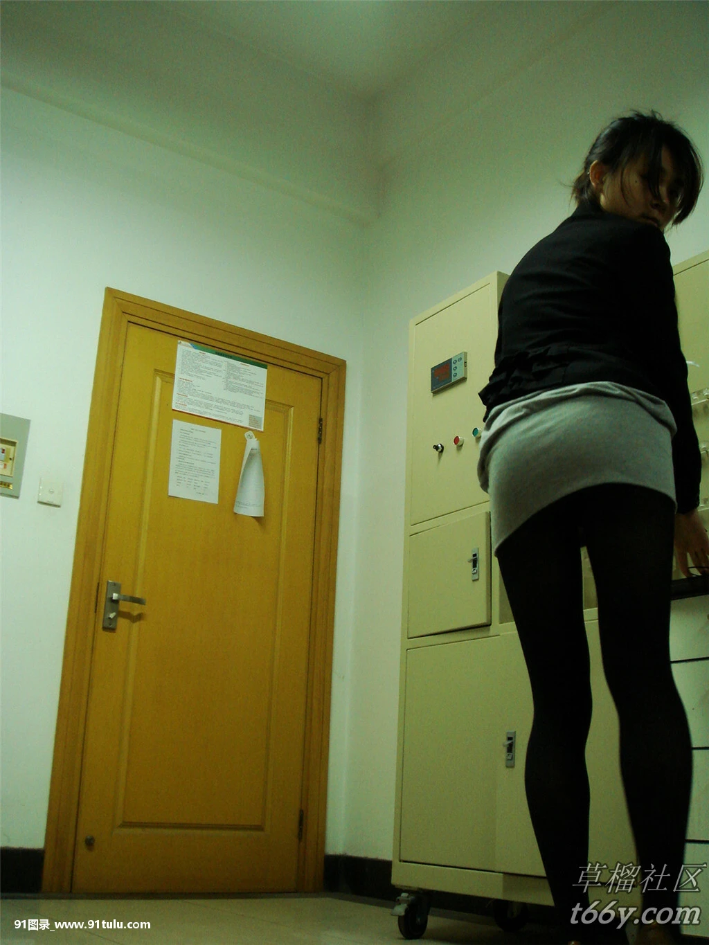 美女实验室大胆自慰 [22P][写真 を スキャン と は]