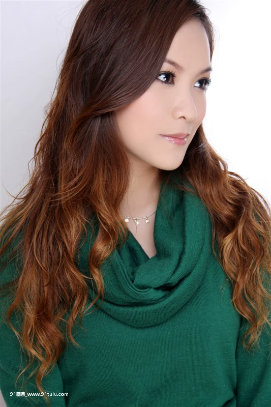 极品长发美女清纯写真图片 [10P][劇團近未来 全裸 ローラ ラン 廃墟からの脱出 dl版]