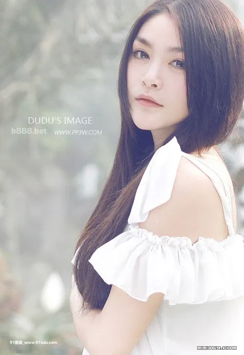 如花女孩的浪漫游园会 [10P][753 写真 いつ]