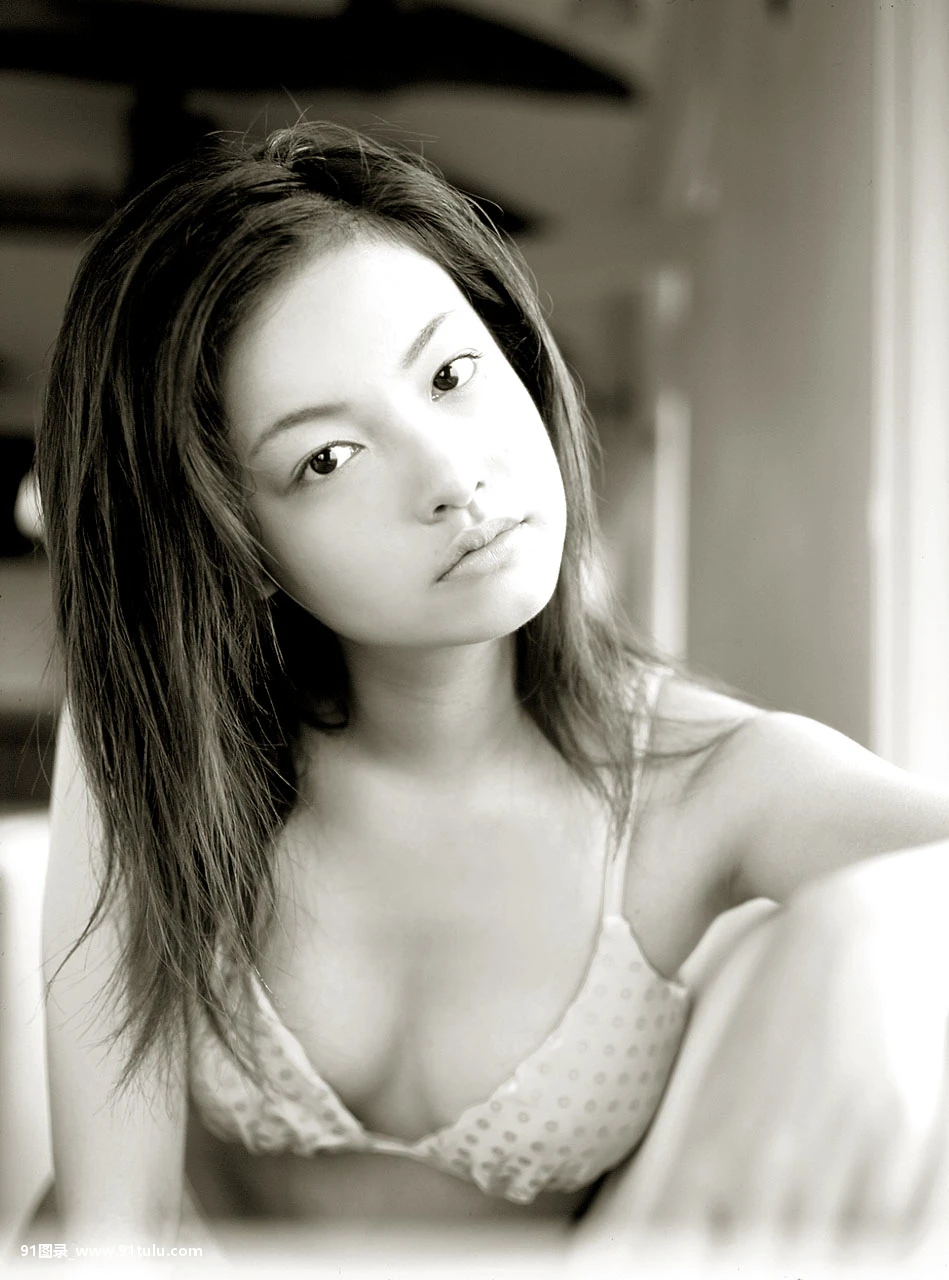 SF No.117 Miho Shiroyama(城山未帆) [20P][ヒューズ溶断 写真]