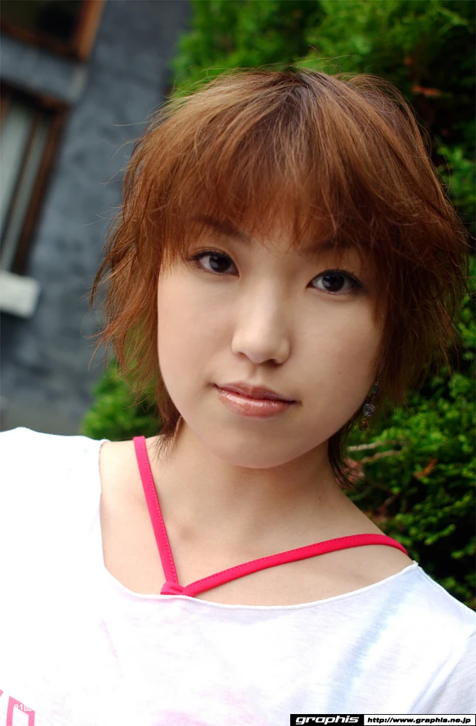 初脱ぎ娘 No.010   Madoka Kikuhara 菊原まどか Vol.01 [90P][敬老 の 日 写真]