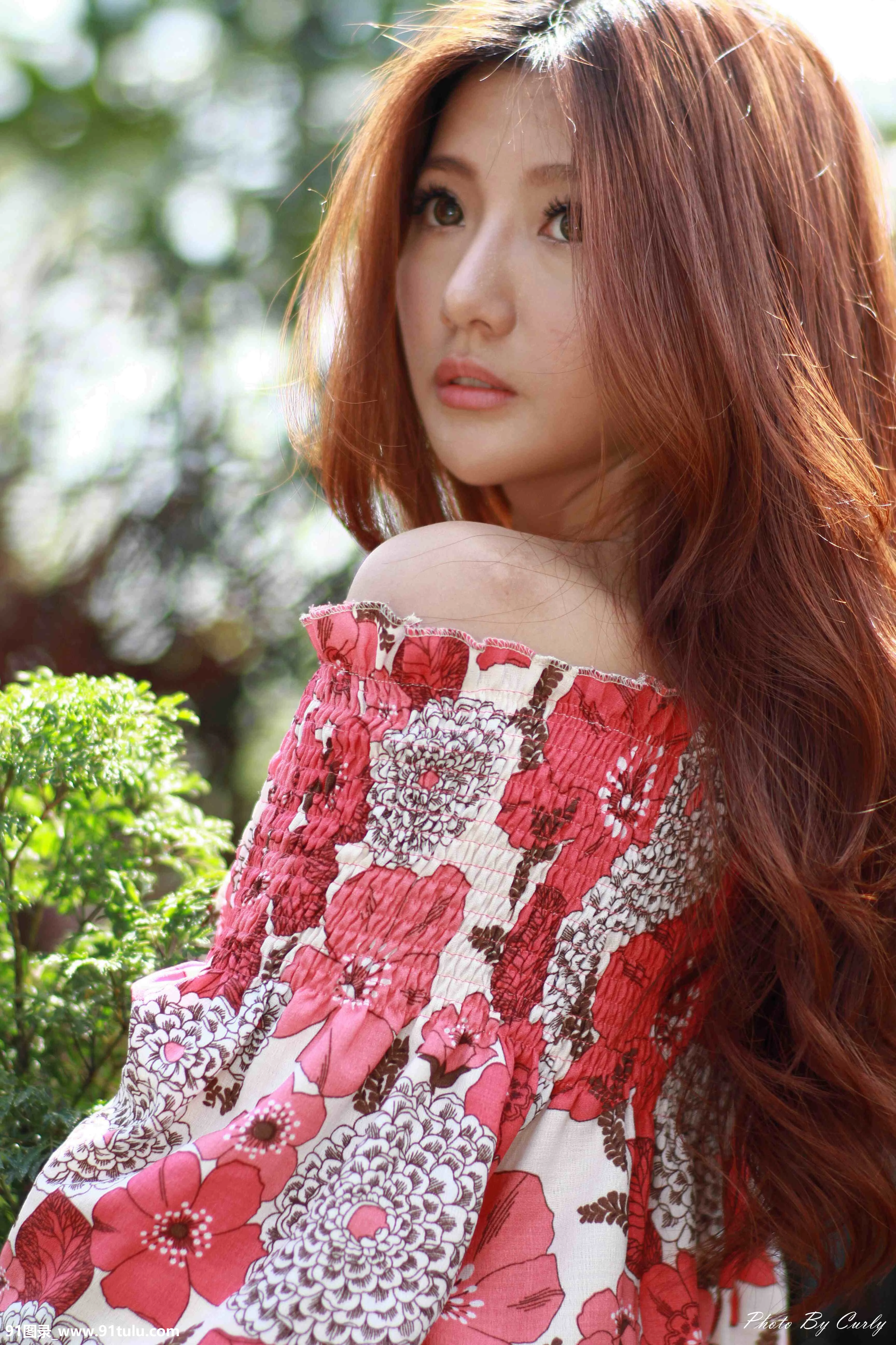 邻家女孩清纯可爱 [36P][盛雪 裸体]