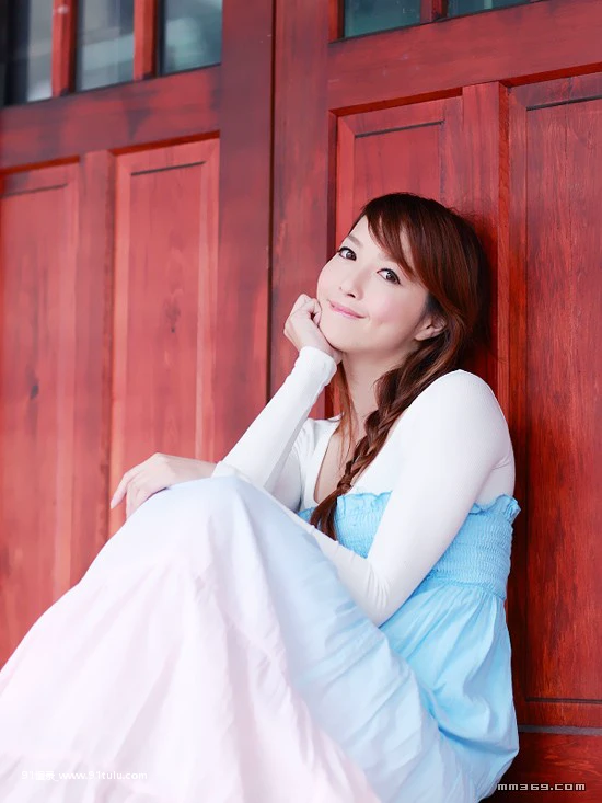 窈窕素女靓丽青春 [12P][露出 居酒屋]