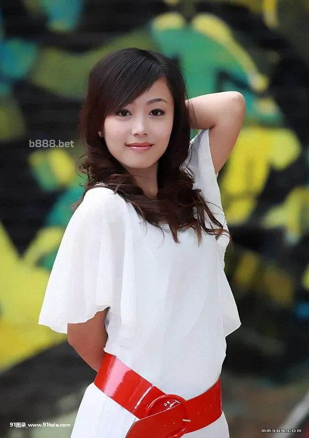 北京艺校舞蹈班女生黄美姬 [11P][嫖妓 偷拍]