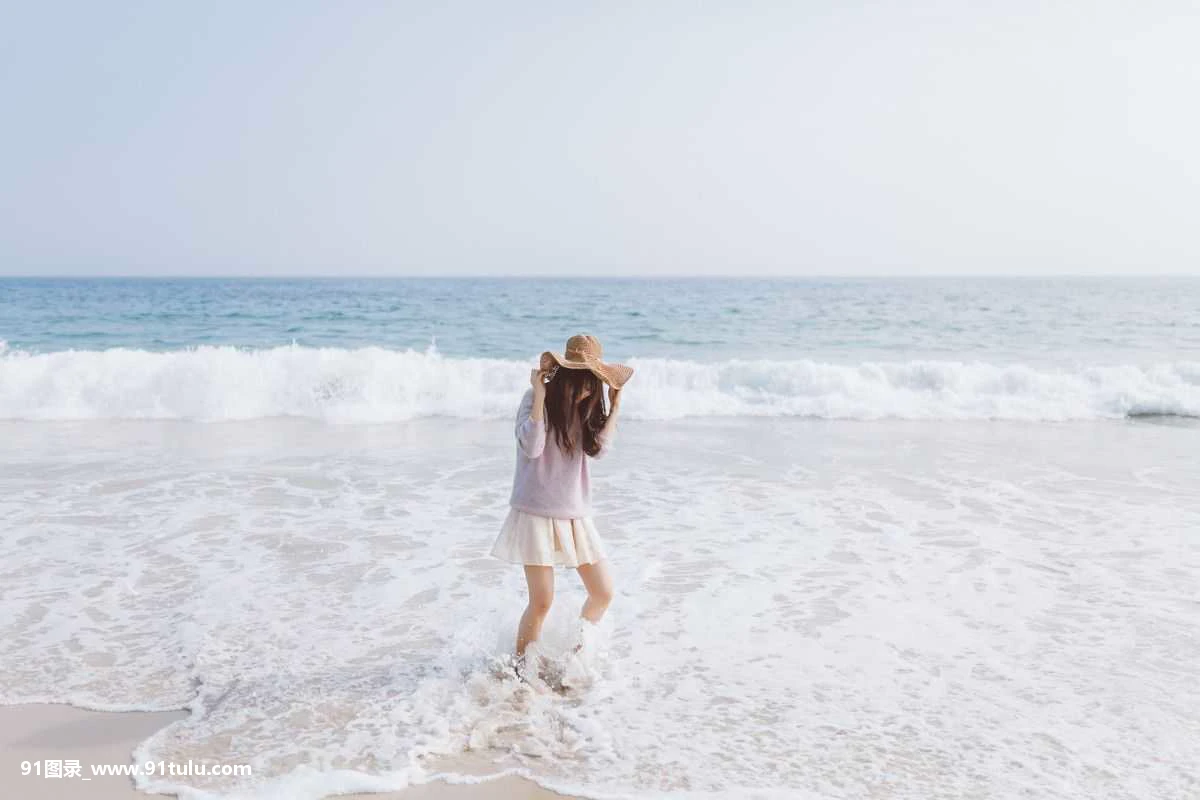 海边少女 [8P][リフレクション 写真]