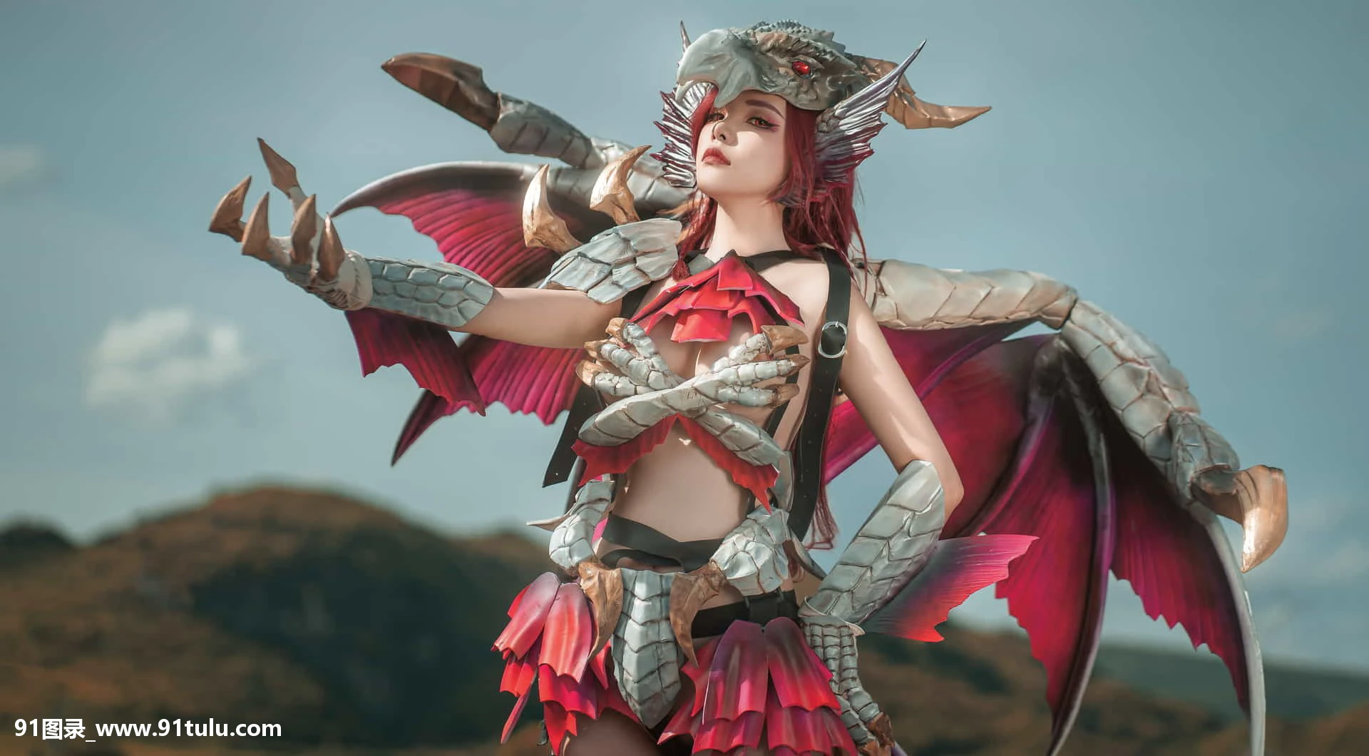 爆机少女喵小吉   cos曙光爵银龙 [24P][google ドライブ 写真 容量]