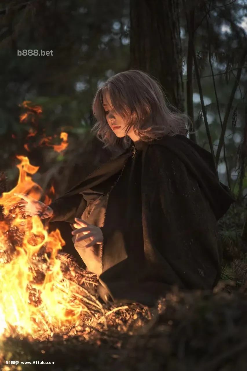 小姐姐游戏角色扮演 [30P][jk 全裸 アニメ]