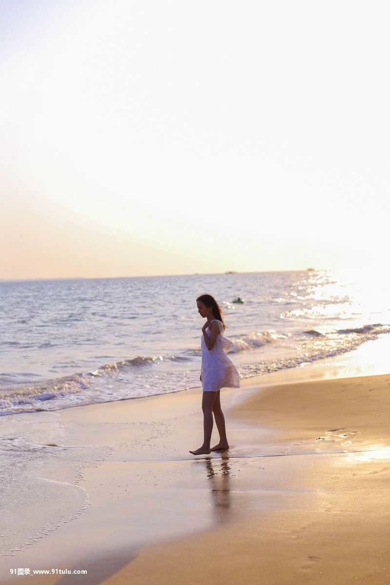 她的海岛假期 [27P][rockstar 写真 フィルター]