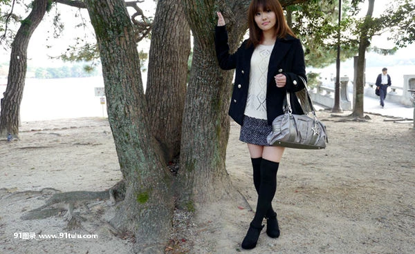 公司女助理，这么喜欢打洞的吗 [21P][クロアチア 大統領 写真]