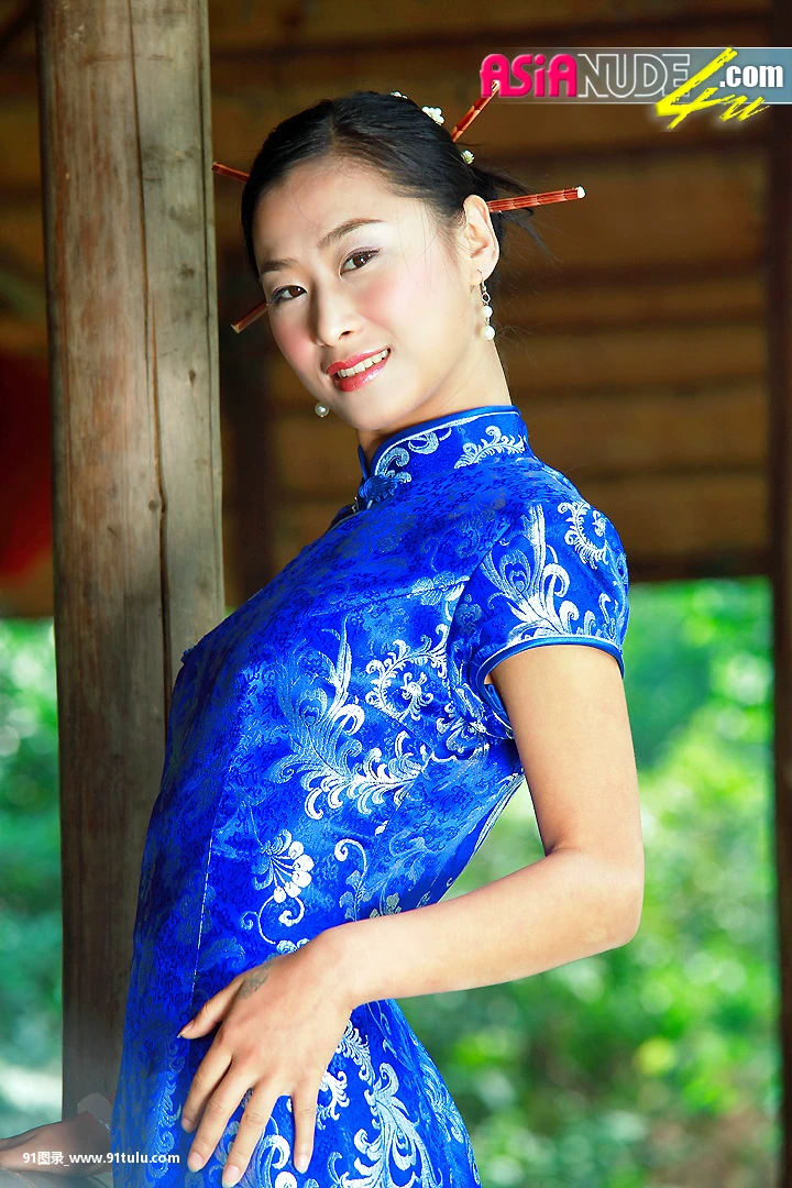 莹莹 （Sindy Tsang 曾倩妮）（一） [65P][写真 ぼかし pc 無料]