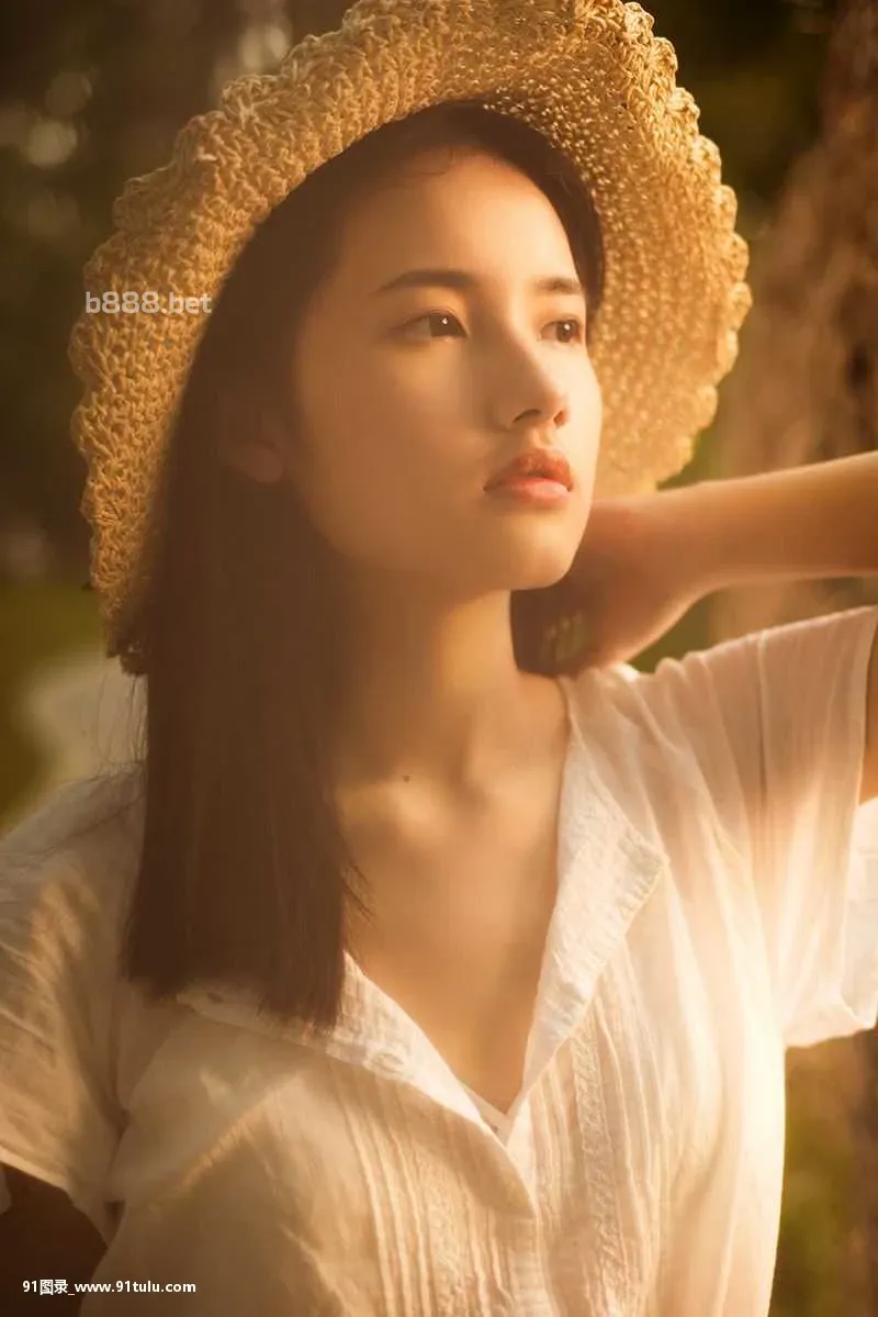 暮色森林 [9P][写真 センス アップ]