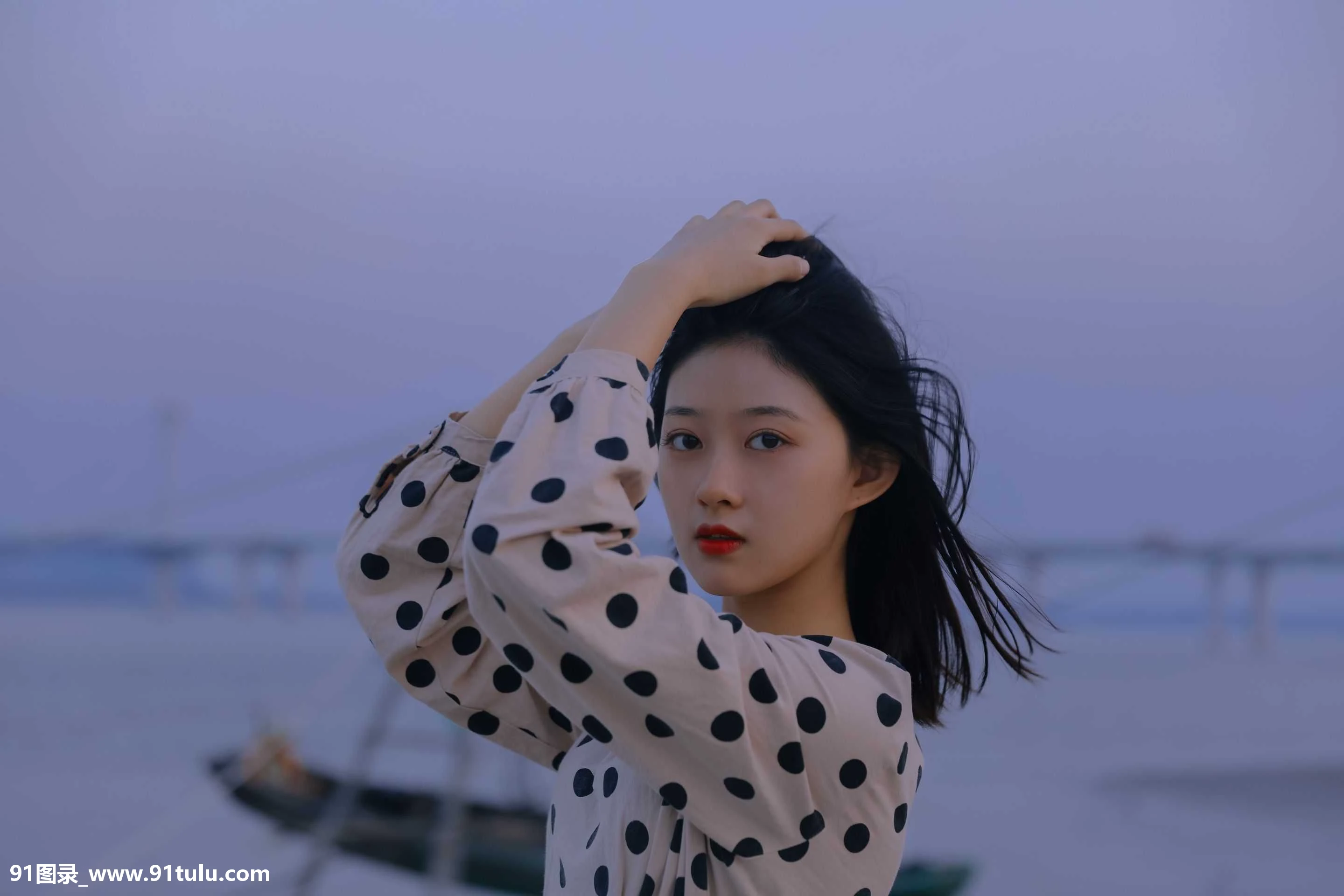 一天 [23P][写真 プライバシー]