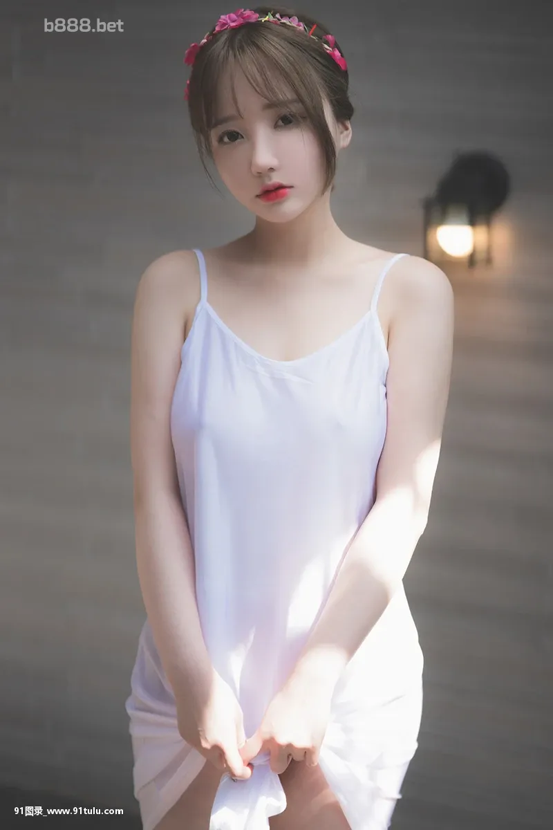 美女沐浴照尽显诱人好身材 [24P][昔 写真]