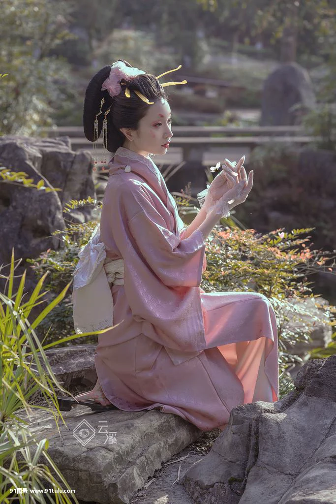 极品美女云溪溪13 [28P][iphone 写真 印刷 はがき サイズ]